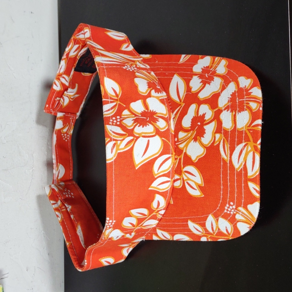 Malabar Bay Tropical Floral Print Sun Visor Cap